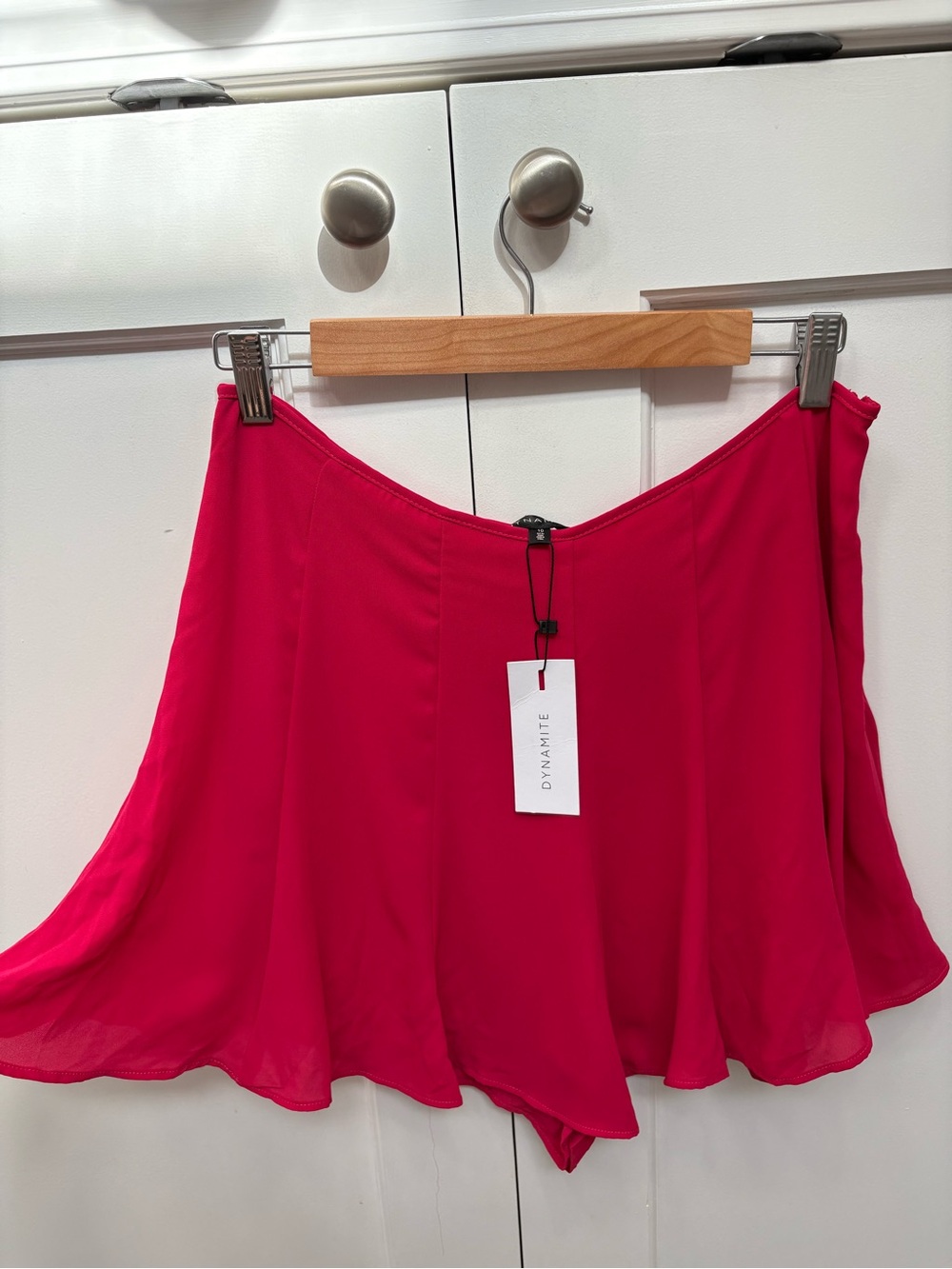 Dynamite Flowy Skort